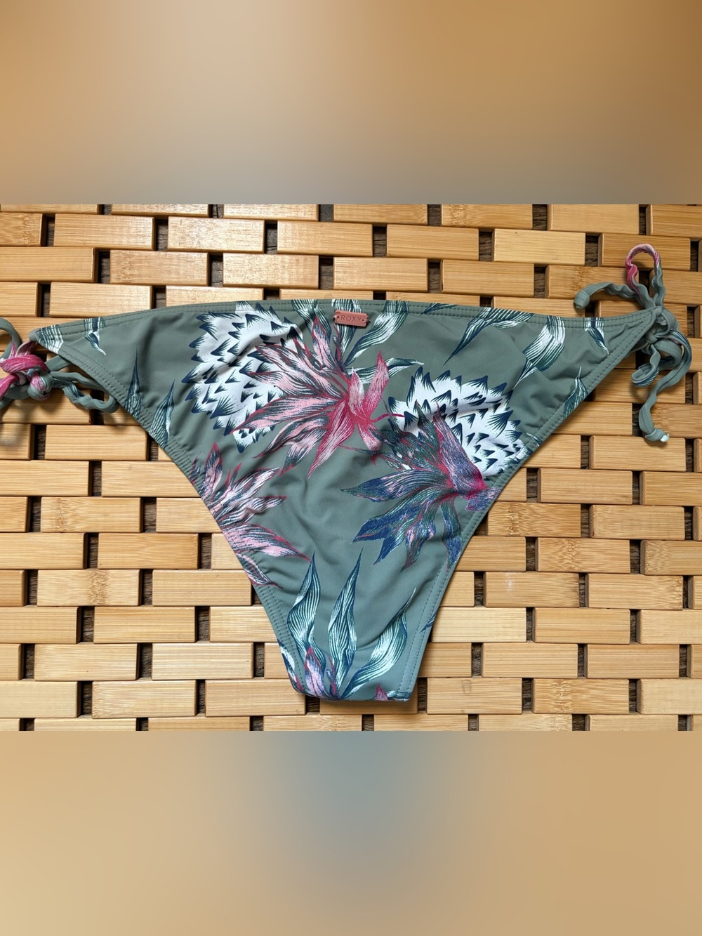 Roxy Olive Floral Tie-Side Bikini Bottom with Pink & Blue Prints sz L - Picture 3 of 8